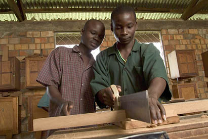 informal and formal jobs in Uganda