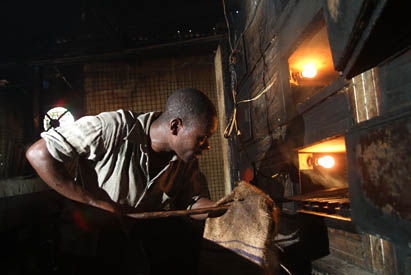 informal and formal jobs in Uganda